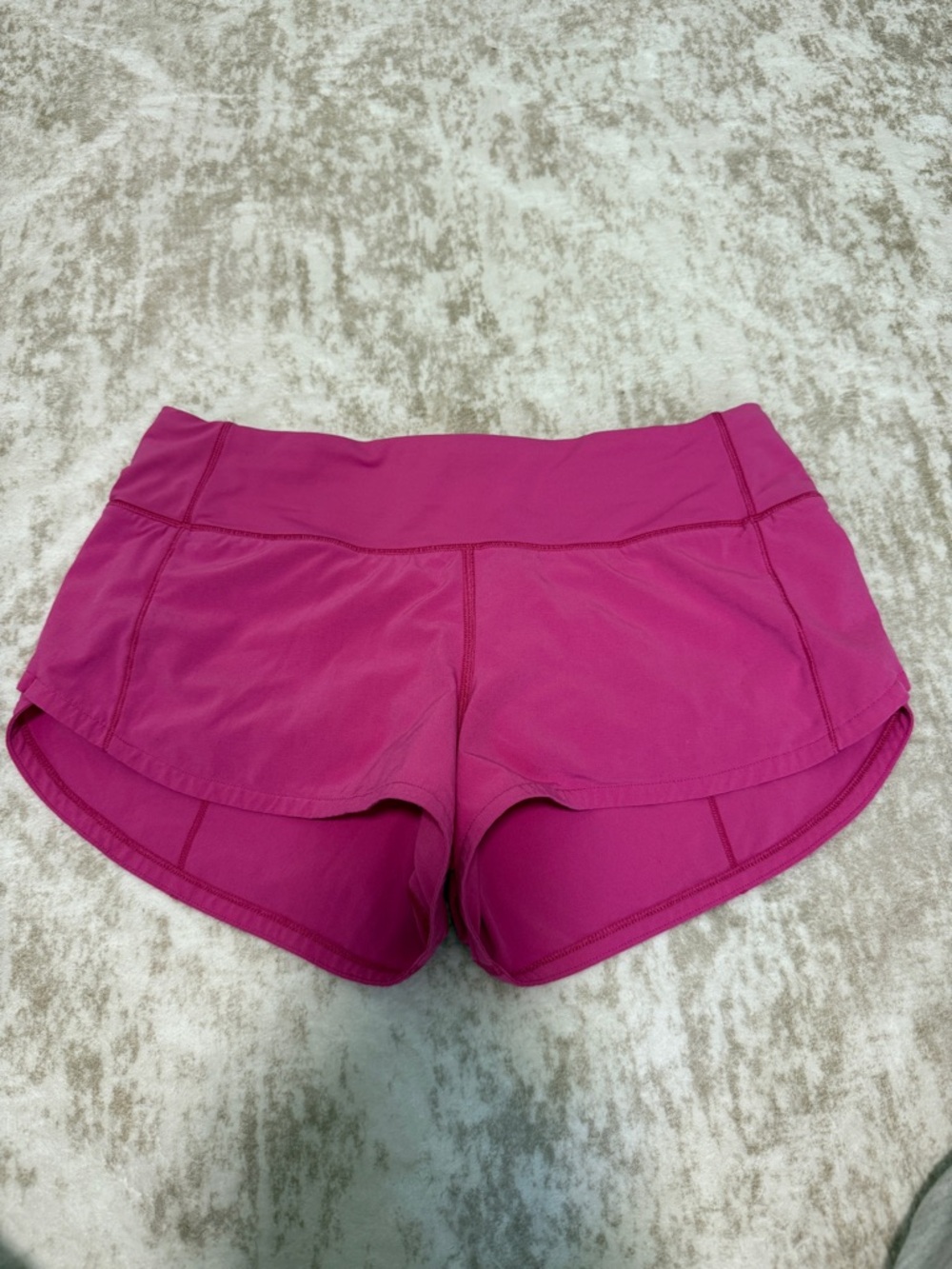 Lululemon Speed Up Shorts Low Rise 2.5” Pink Size 4